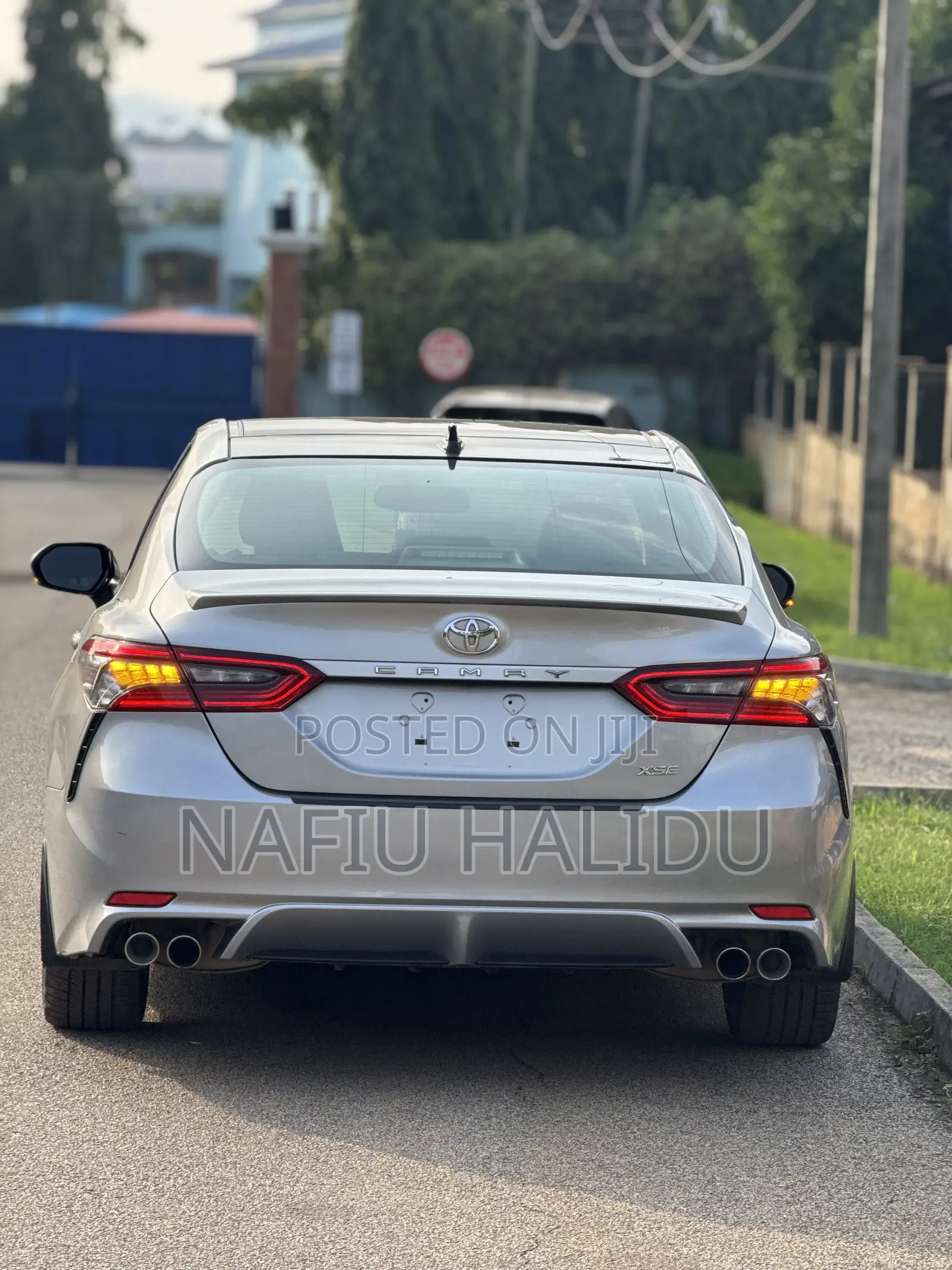 Toyota Camry 2022 Silver