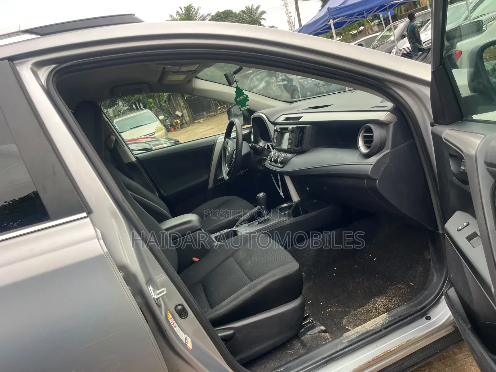 Toyota RAV4 2017 Silver