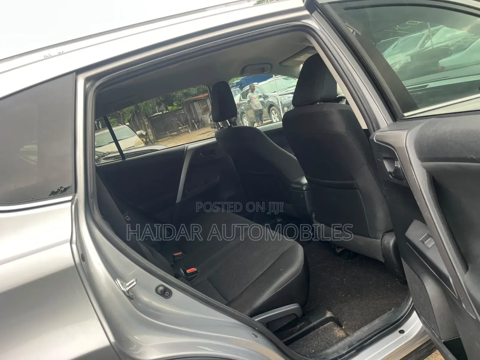 Toyota RAV4 2017 Silver