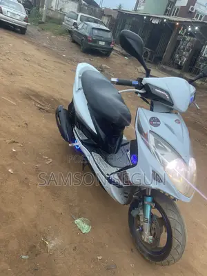 Kymco 2020 White