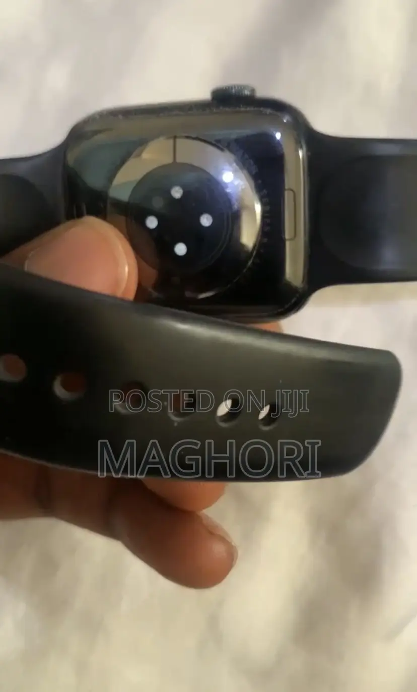 Apple Watch Series 8 (45mm)