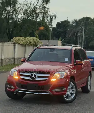 Mercedes-Benz GLK-Class 2013 Maroon