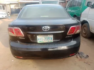 Toyota Avalon 2012 Black