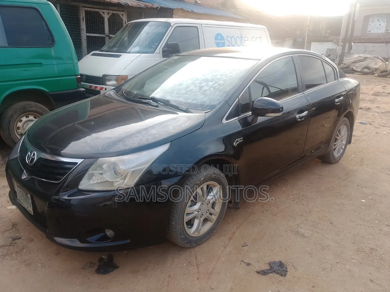 Toyota Avalon 2012 Black