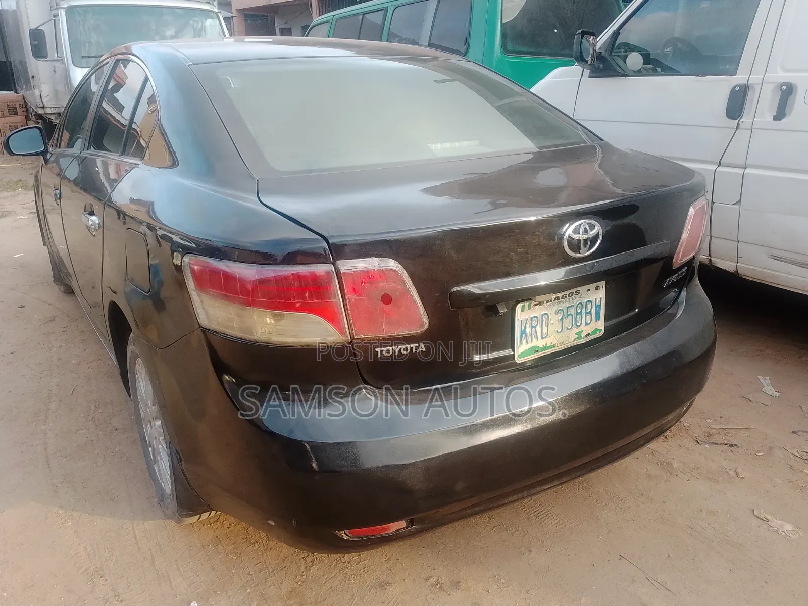 Toyota Avalon 2012 Black
