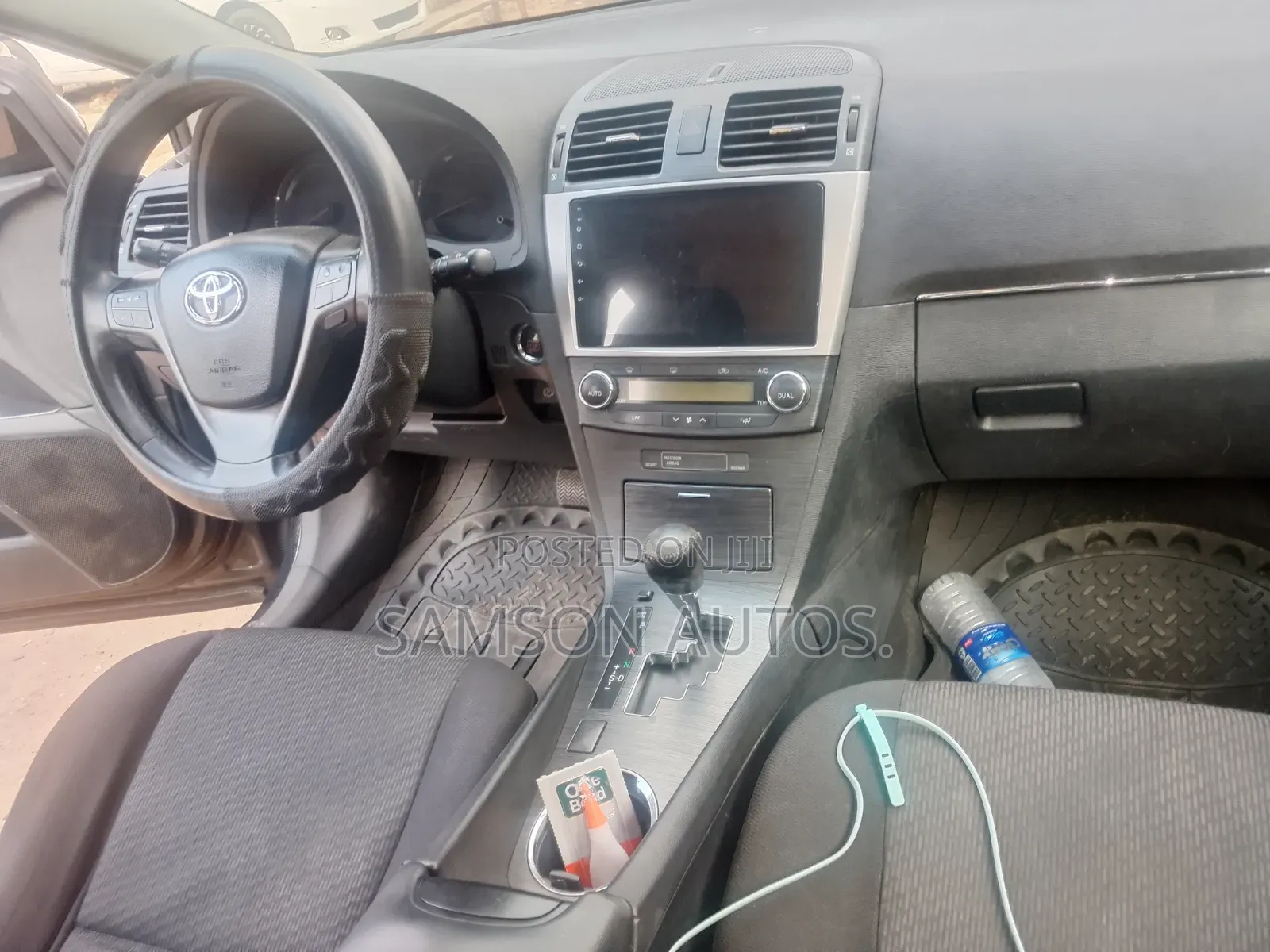 Toyota Avalon 2012 Black