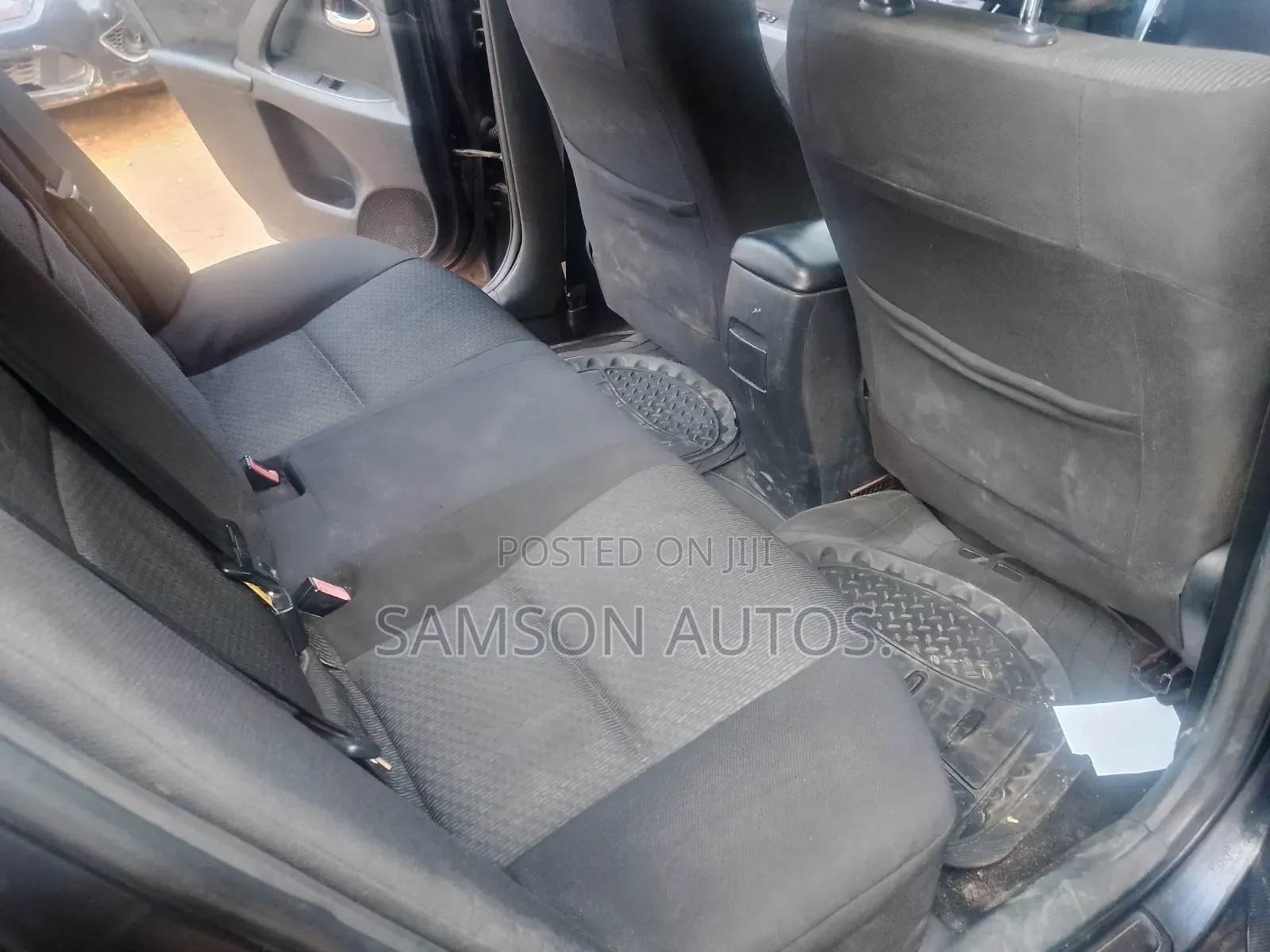 Toyota Avalon 2012 Black