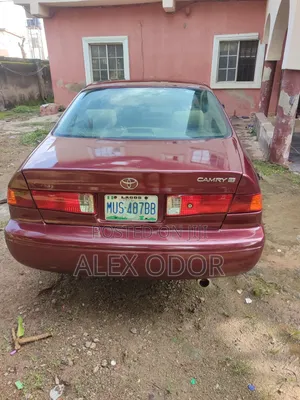 Toyota Camry 2002 Red