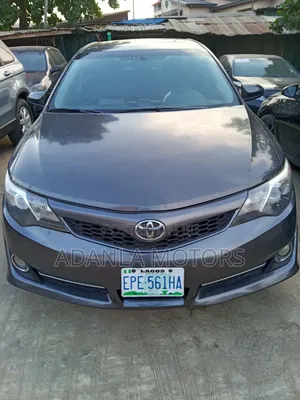 Toyota Camry 2014 Gray
