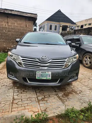 Toyota Venza LE 2012 Black