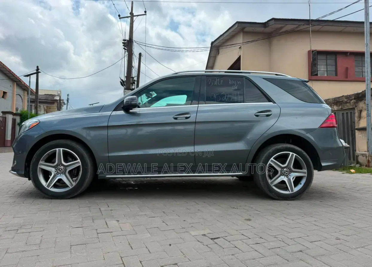 Mercedes-Benz GLE-Class 2018 Gray