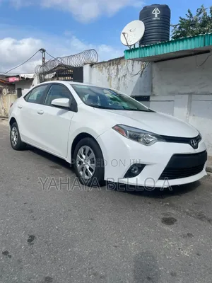 Toyota Corolla 2014 White