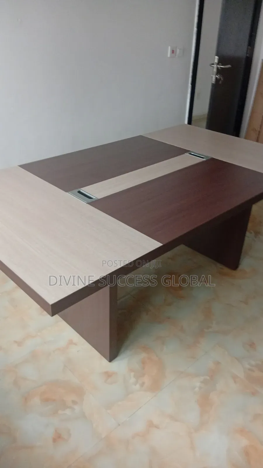 High Quality 2mtr Conference Table