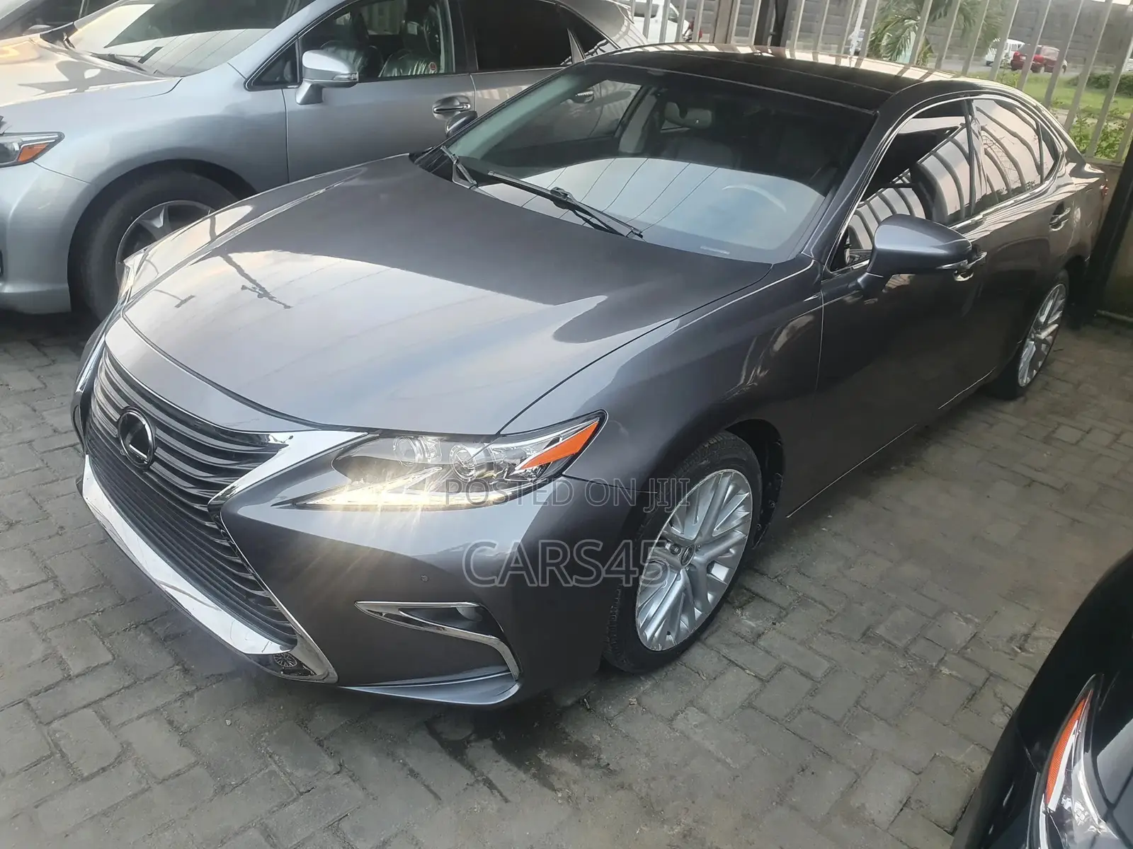 Lexus ES 2014 Gray