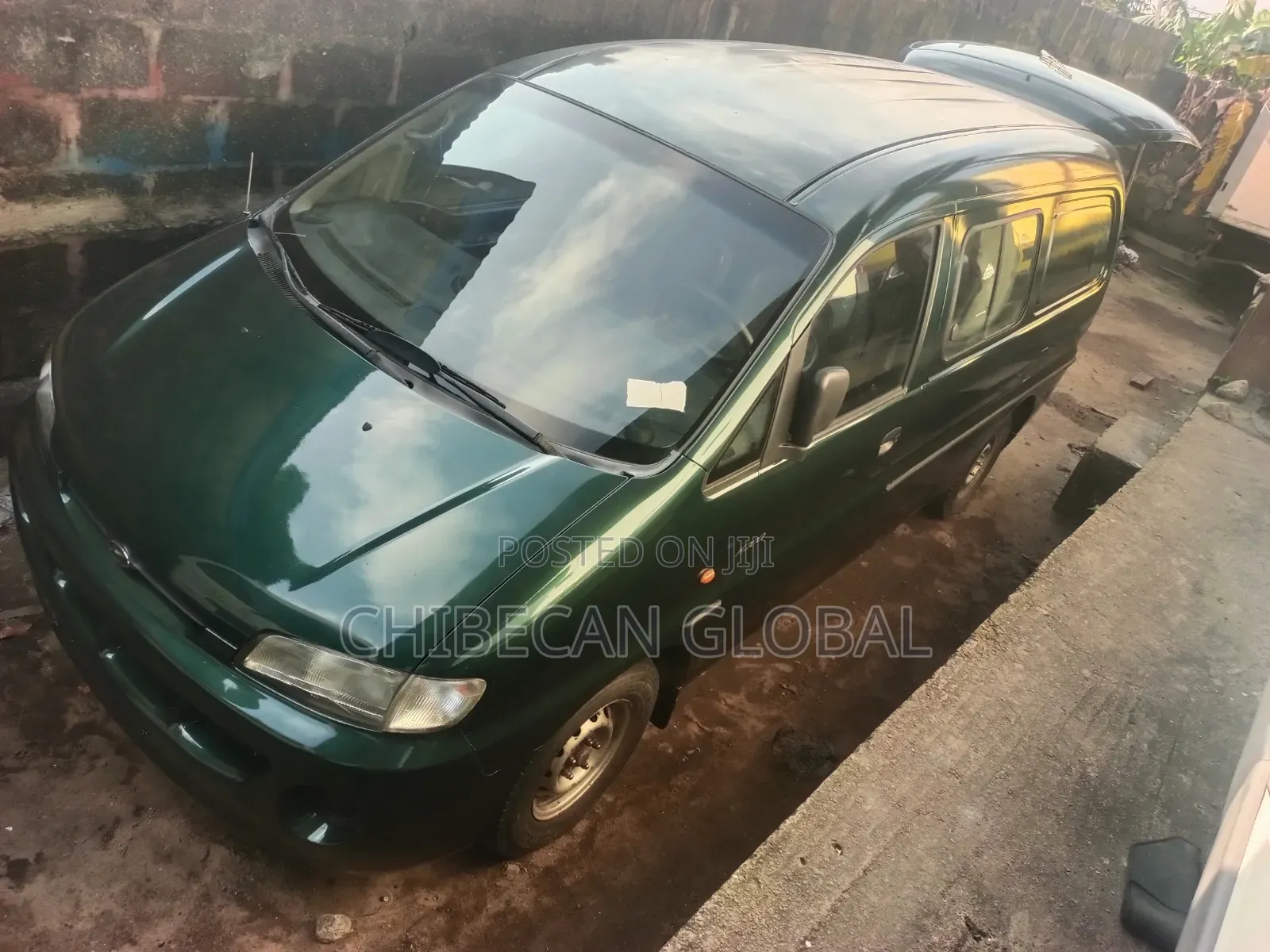 Hyundai Starex 2002 Green