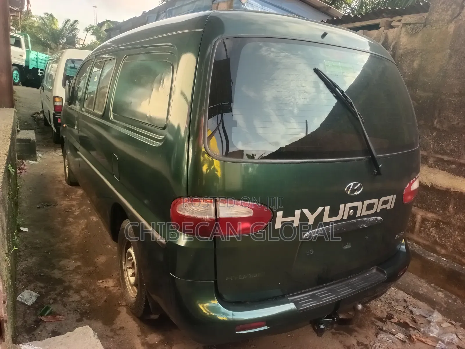 Hyundai Starex 2002 Green
