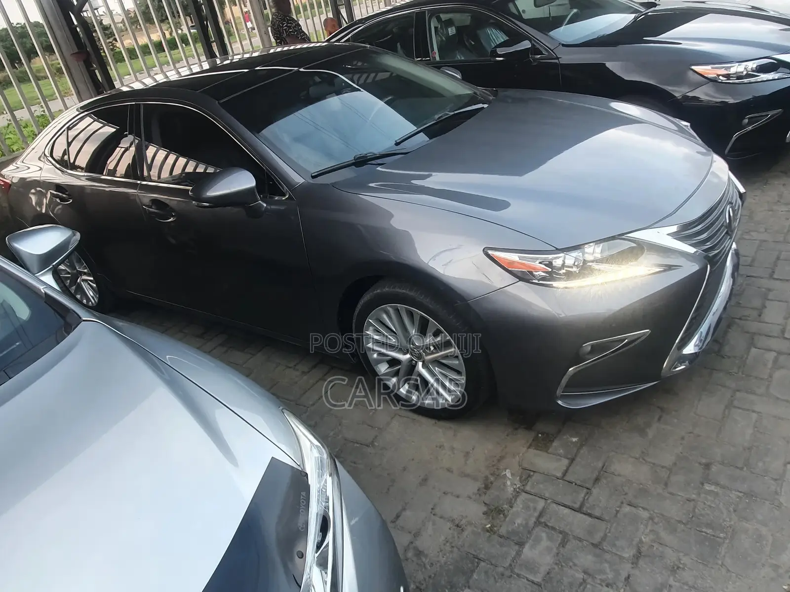 Lexus ES 2014 Gray