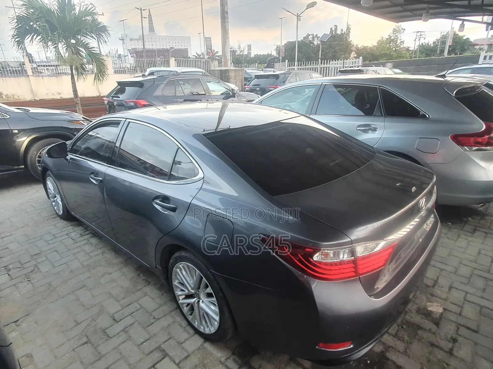 Lexus ES 2014 Gray