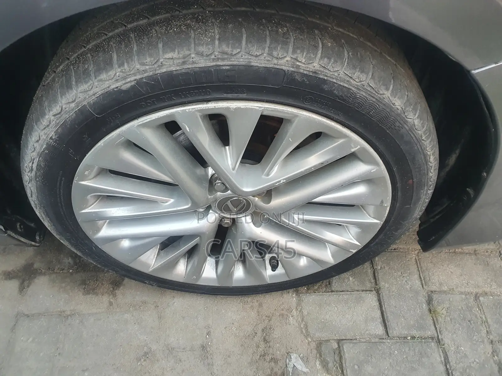 Lexus ES 2014 Gray