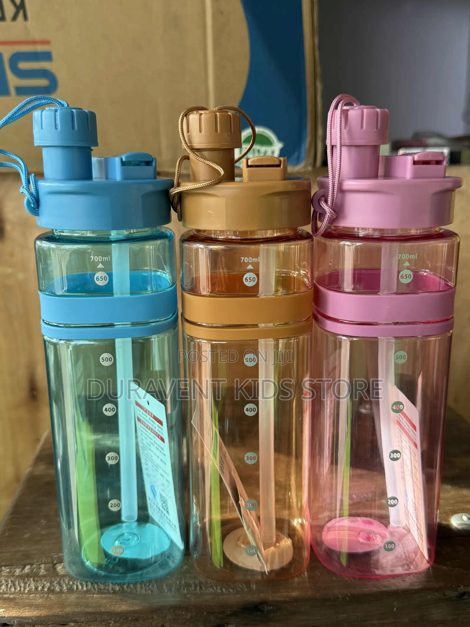 700mls 2 Way Water Bottle