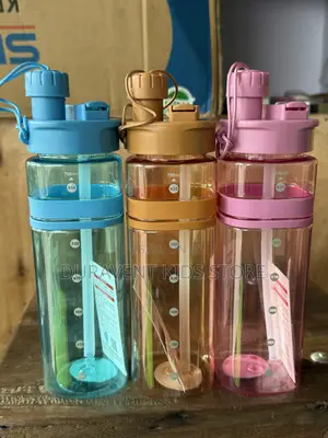 700mls 2 Way Water Bottle