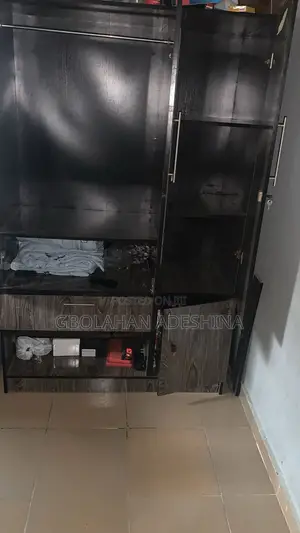 Neatly Used Wardrobe