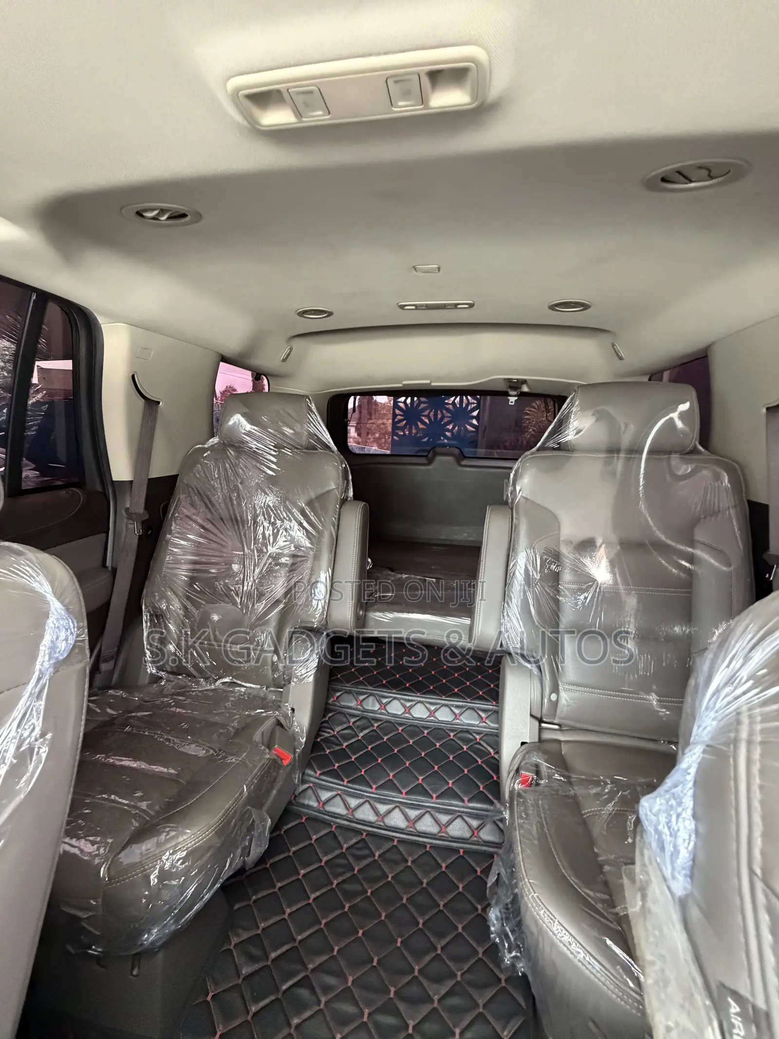 GMC Yukon Denali 4x4 2018 Gray