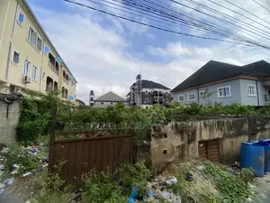 Full Plot of Land With C of O