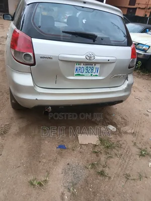 Toyota Matrix 2003 Silver