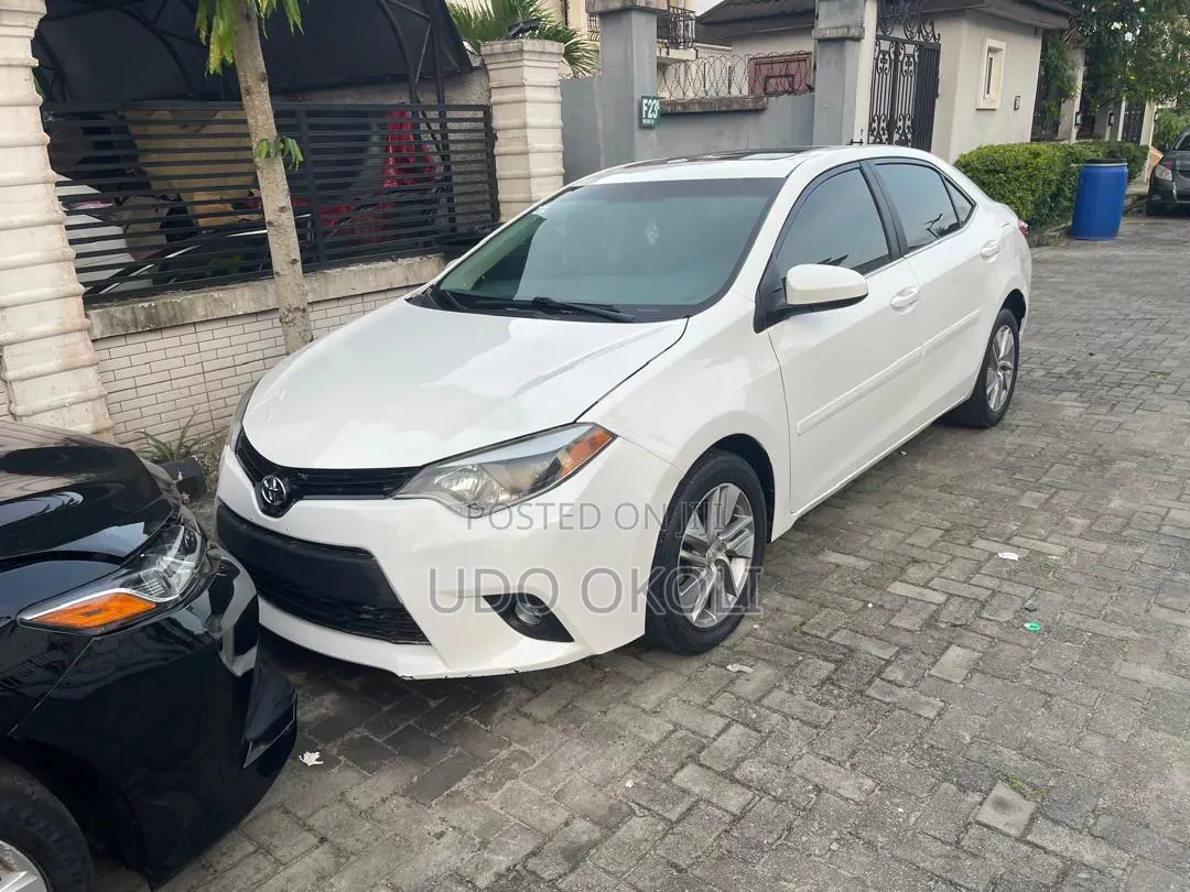 Toyota Corolla 2014 White