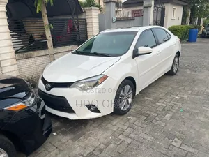 Toyota Corolla 2014 White