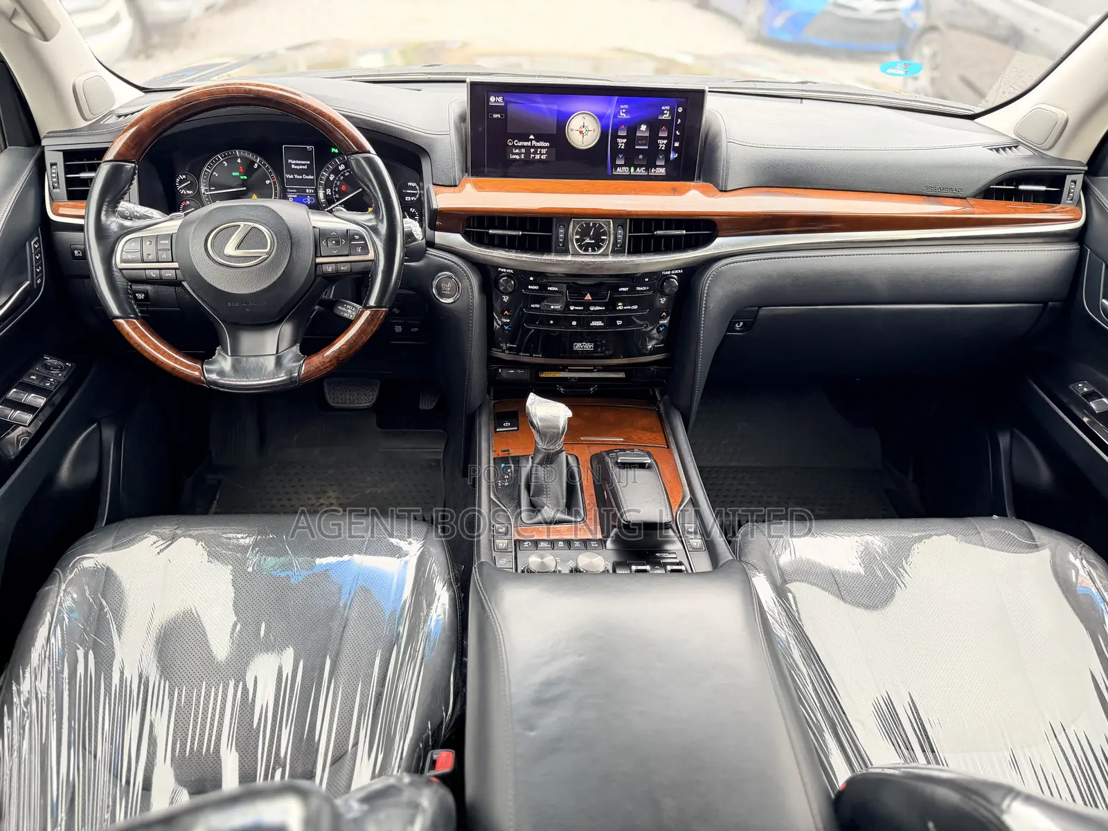 Lexus LX 570 AWD 2017 Black