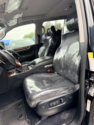 Lexus LX 570 AWD 2017 Black