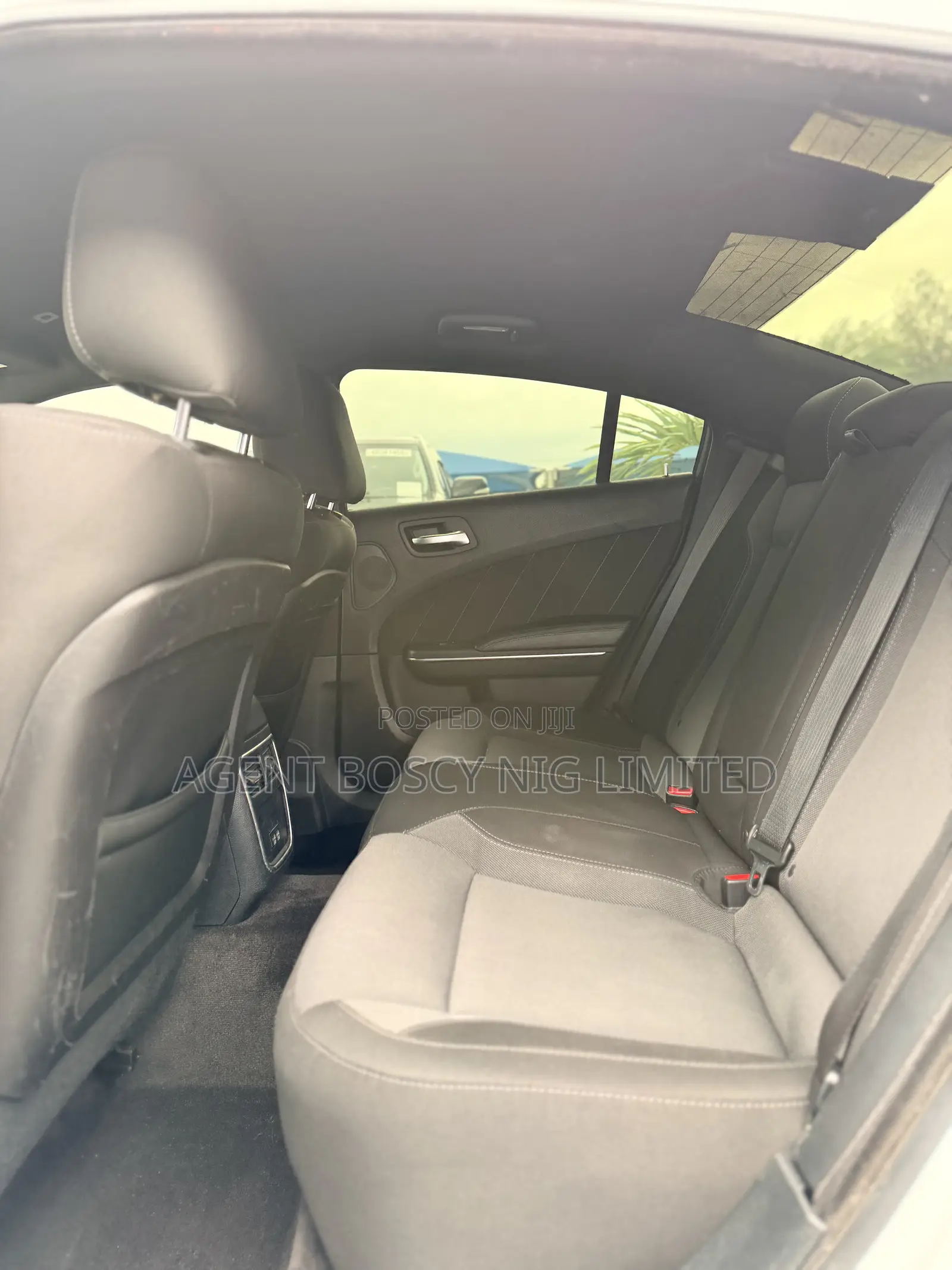 Dodge Charger 2018 White