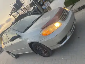 Toyota Corolla 2004 Silver