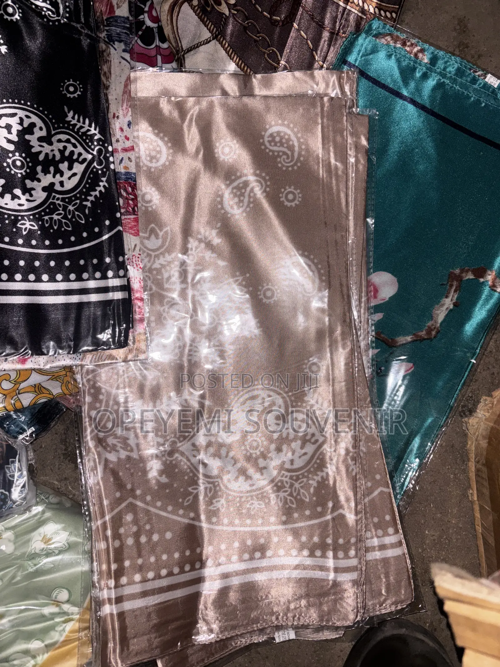 Floral Printed Scarf