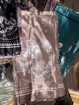 Floral Printed Scarf