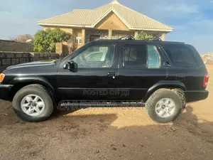 Nissan Pathfinder SE AWD SUV (3.5L 6cyl 4A) 2003 Black