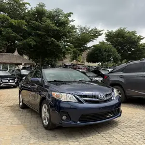 Toyota Corolla 2013 Blue