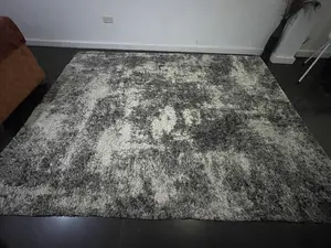Rug (Large 10 X 8 Feet)