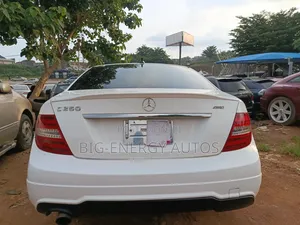 Mercedes-Benz C-Class 2013 White
