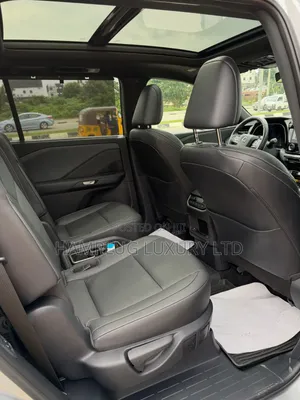Lexus TX 2025 Silver