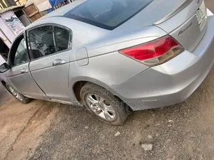 Honda Accord 2008 Silver