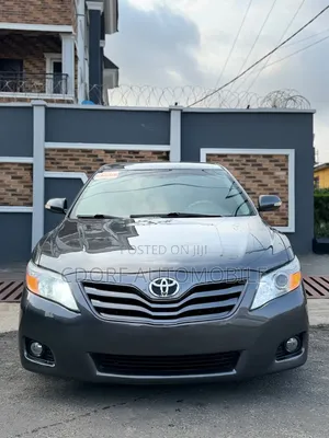 Toyota Camry 2010 Gray