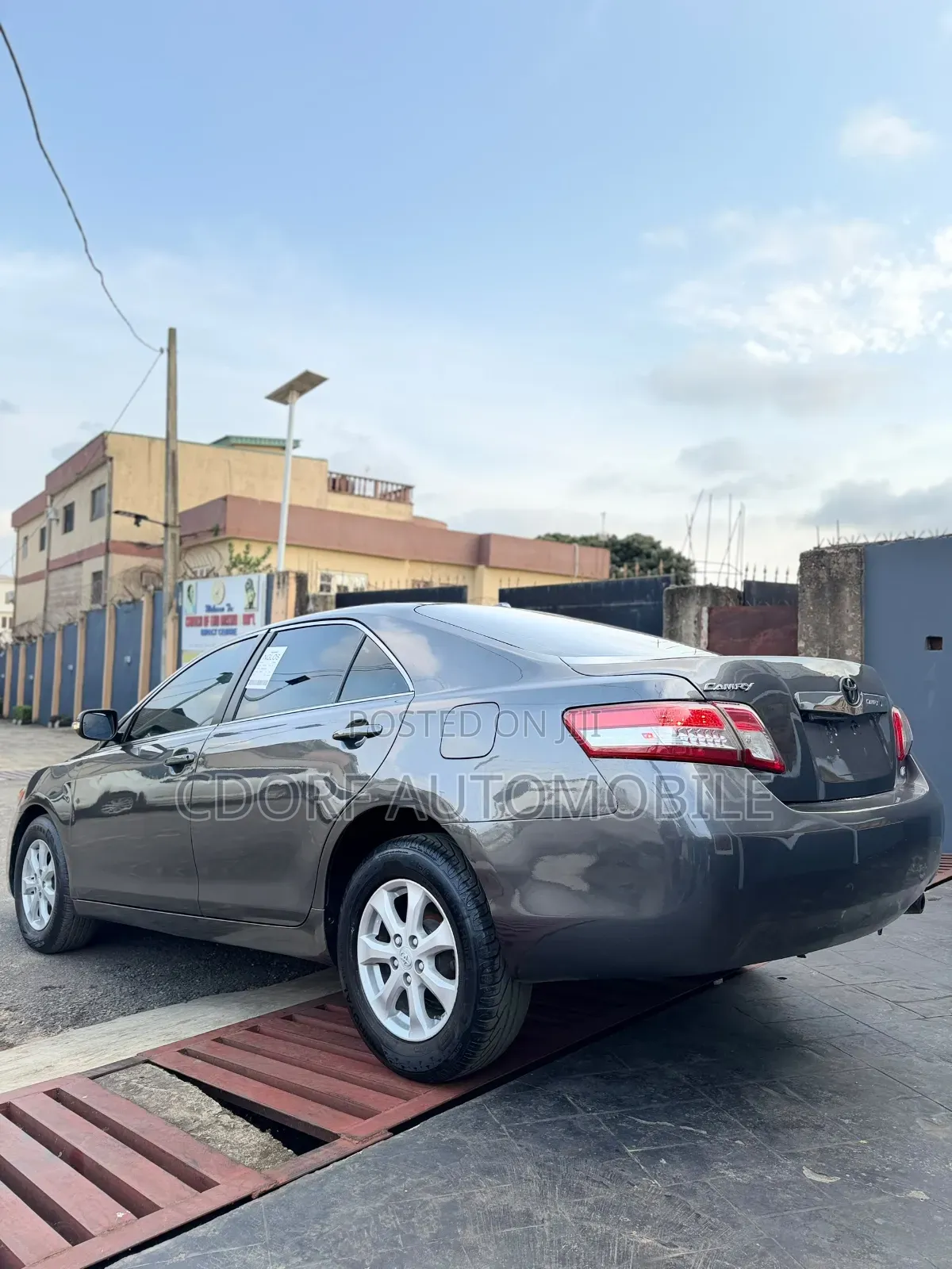 Toyota Camry 2010 Gray