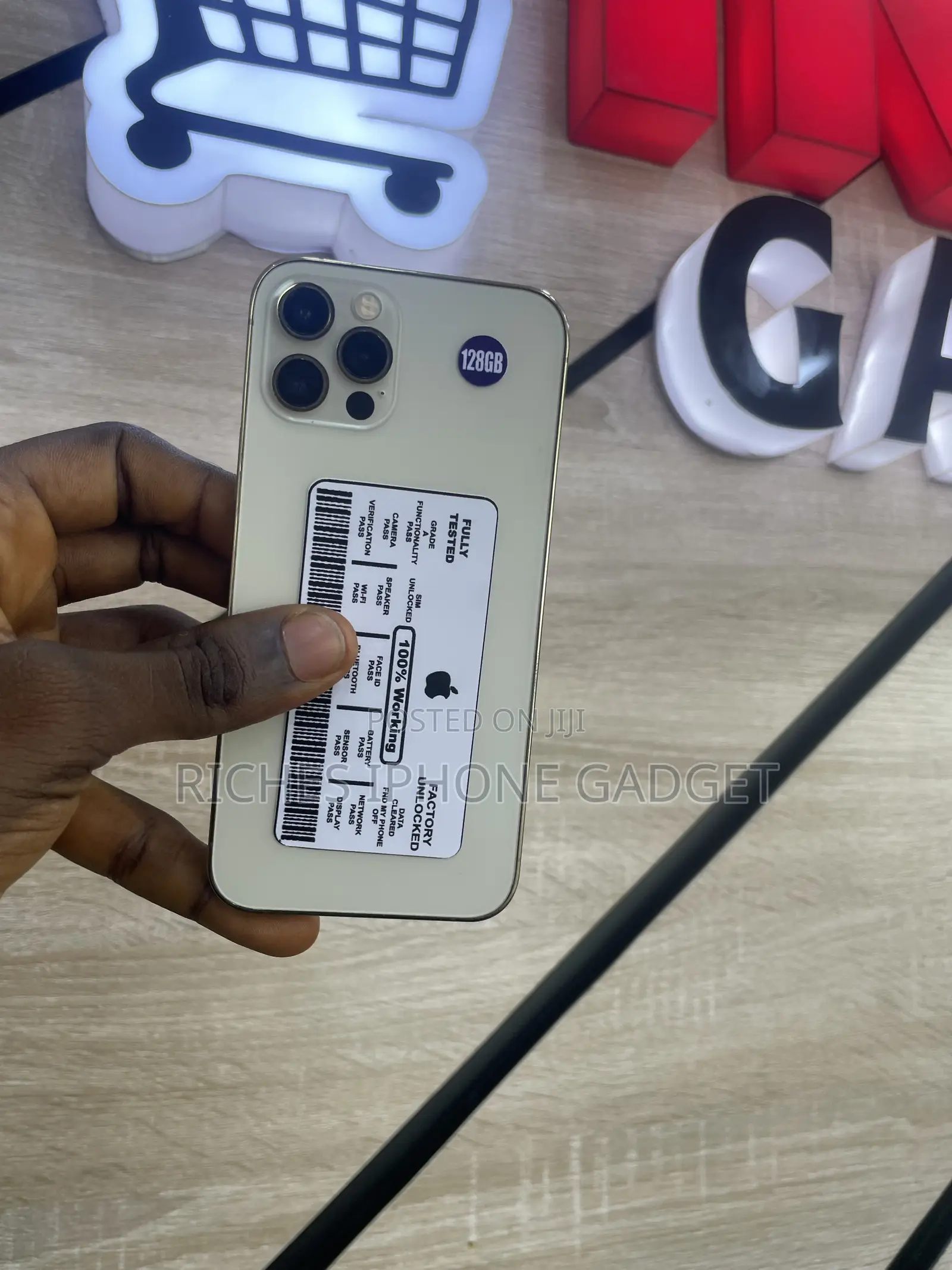 Apple iPhone 12 Pro 128 GB Gold