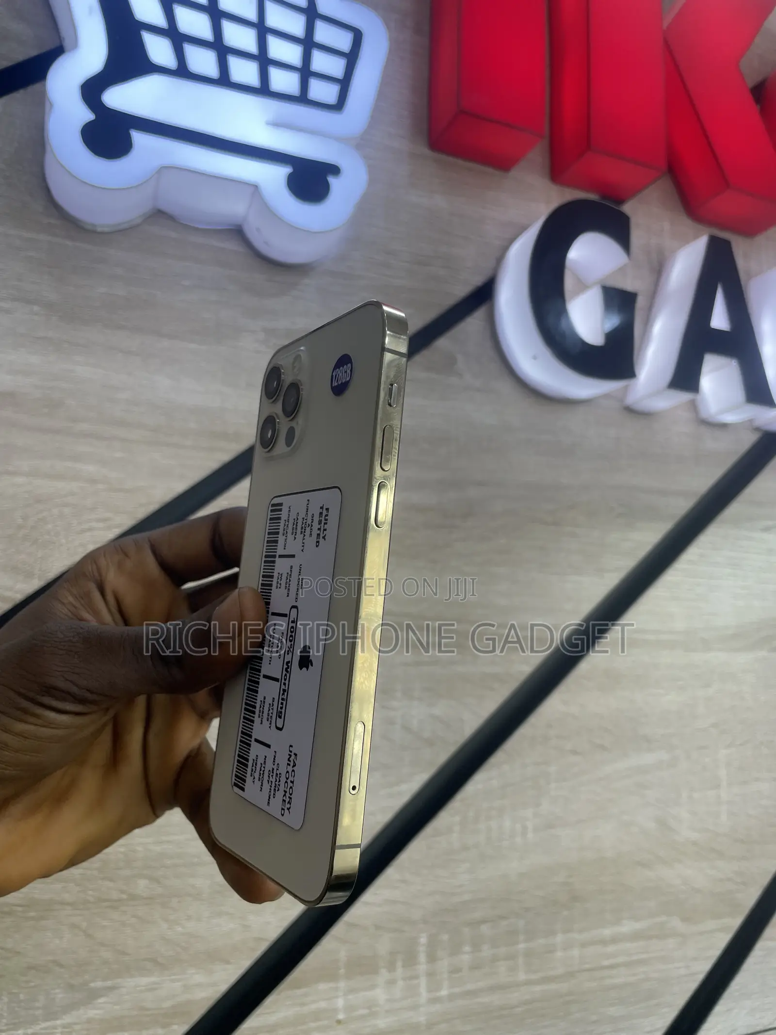 Apple iPhone 12 Pro 128 GB Gold