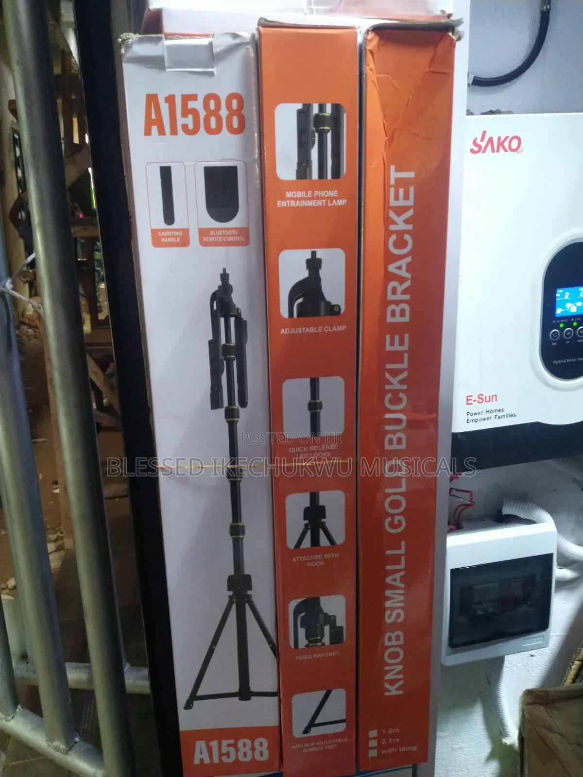 Quality Big Tripod A1588