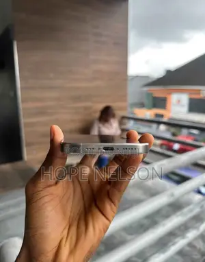 Apple iPhone 16 Pro 128 GB White