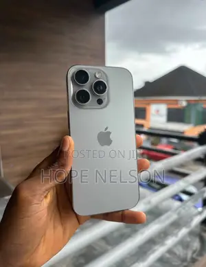 Apple iPhone 16 Pro 128 GB White